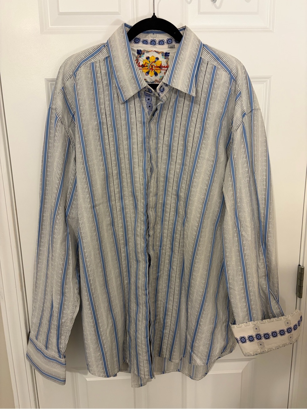 Robert Graham Vintage Men's White and Blue Stripe Button-Down Shirt 3XL